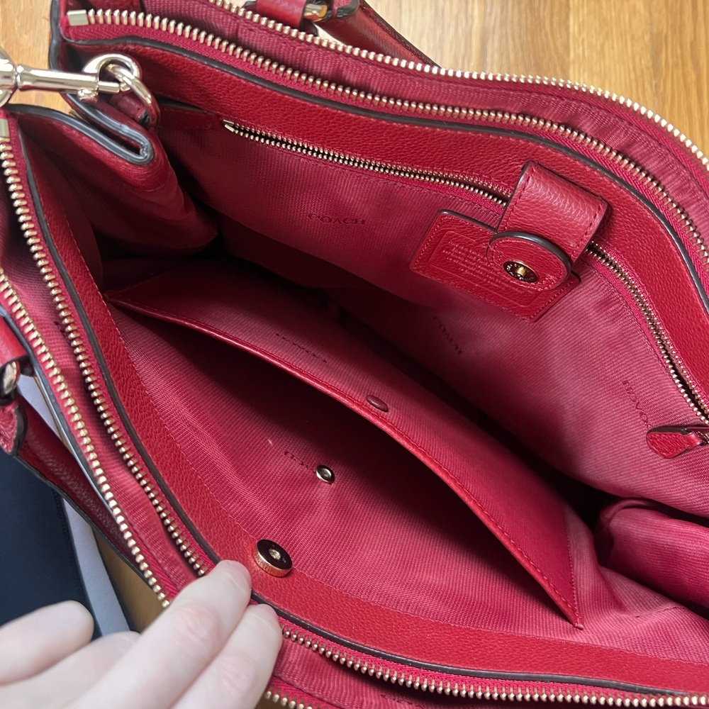 Coach Red Pebbled Leather Shoulder Borough Bag with removable cross body strap - Picture 6 of 9
